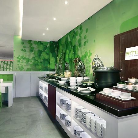 Favehotel Sunset Seminyak Exterior foto